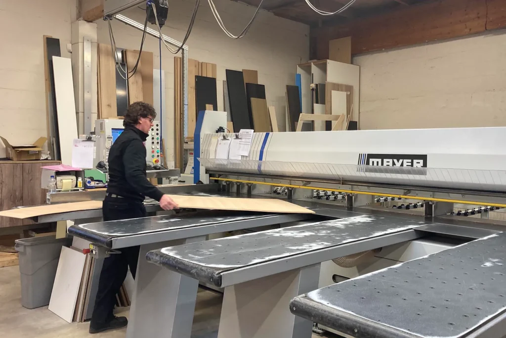 Vacature Machinale Houtbewerker Intermontage Interieurbouw 004a